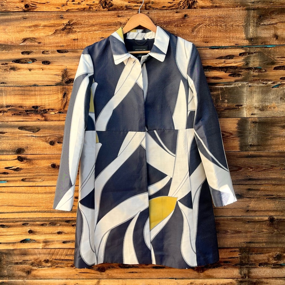 ANN TAYLOR | NWOT Stylish Navy and White Patterned Jacket Dress L